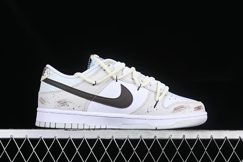 All Categories Nk SB Dunk Series Nk SB Dunk Low Low-top Sneakers Nk Dunk Low "Neutral" Urban Ruins Taupe Retro Deconstruction SB Strap Low-top Casual Sneakers DV0831-101